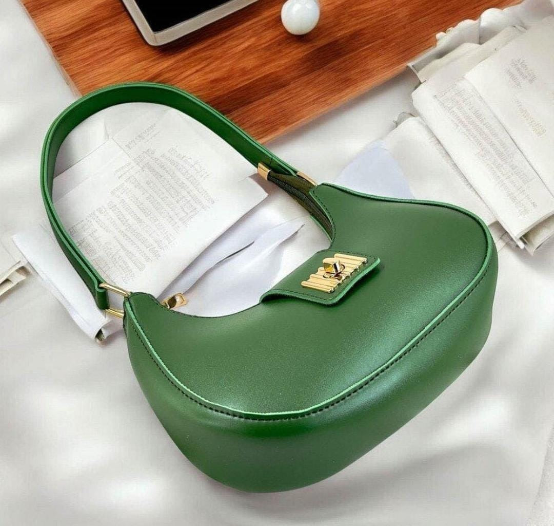 Hand bags for girls with stylish golden chain and long strap top trend stylish Elegant crossbody bag long strap for girls and women